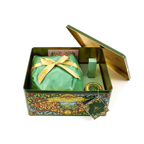 dolce gabbana panettone box|dolce gabbana panettone pistachio.